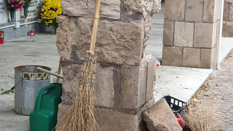 L'ULTIMA DIMORA È UN DISASTRO. IL CIMITERO DI FORIO È FATISCENTE E CADE A PEZZI