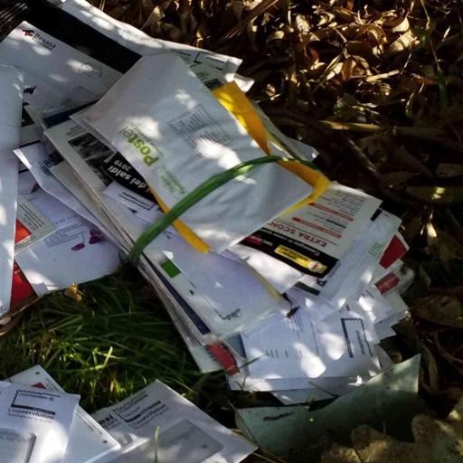 FORIO, GIANNI MATTERA SCRIVE AI DIRIGENTI DELLE POSTE DOPO IL RITROVAMENTO DI POSTA ABBANDONATA PER STRADA
