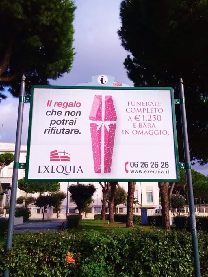 OLTRE IL DELIRIO. A ROMA E DINTORNI LA PUBBLICITÀ NON HA LIMITI DI DECENZA