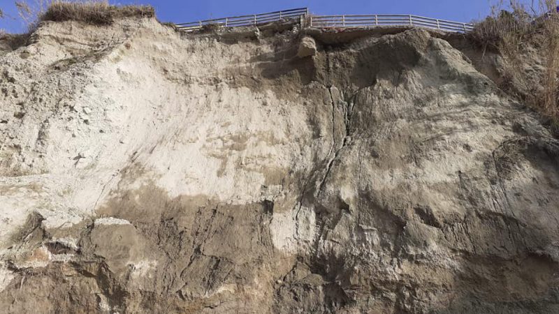 CAVA DELL'ISOLA, IL PRIVATO È PRONTO. IL COMUNE DI FORIO TARDA A CONCEDERE IL PERMESSO DI COSTRUIRE. PERCHE'?