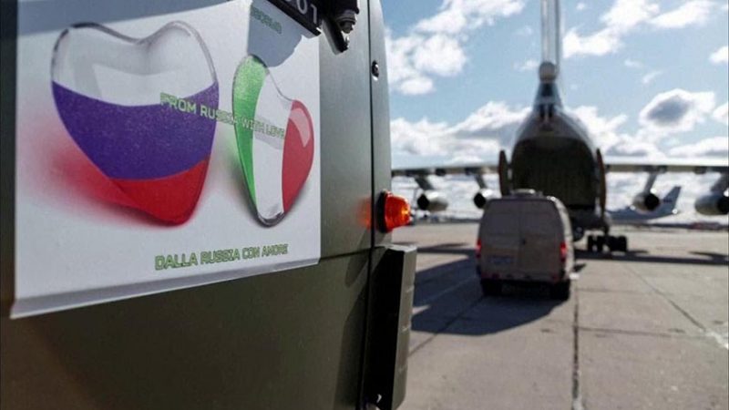 La strana rotta degli aiuti provenienti dalla Russia