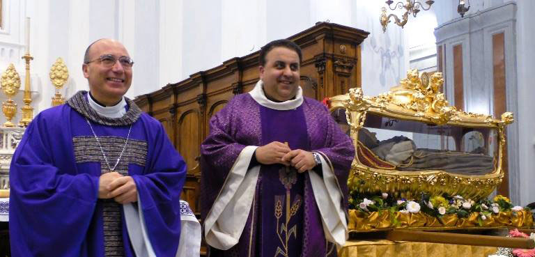 Non ci furono permessi per la processione, era logico non celebrare la messa