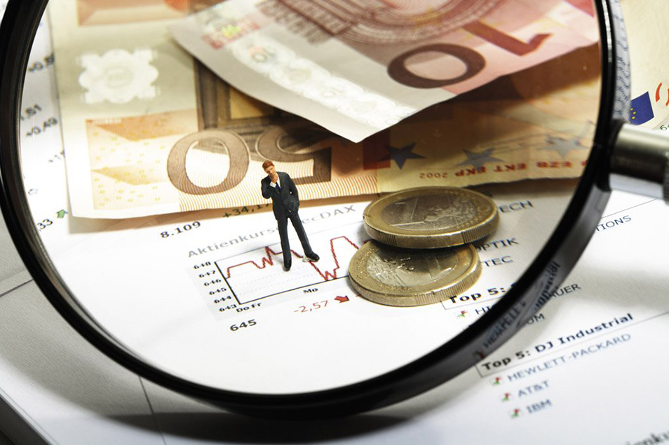 Regione Campania, 2000 euro a fondo perduto per le imprese artigiane, commerciali, industriali e di servizi