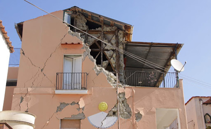 Ischia, proroga assistenza alberghiera post sisma. De Luca scrive a Conte e Borrelli
