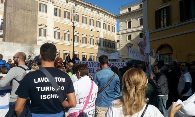 PMLI sostiene la lotta dei lavoratori stagionali: sono la colonna portante dell’economia isolana