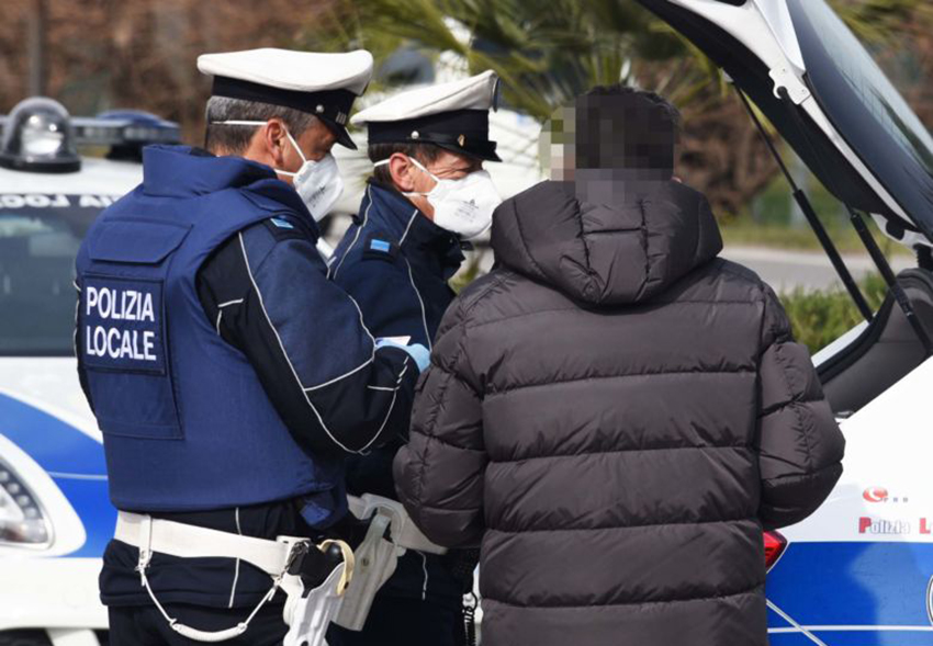 Misure anti covid, controlli della municipale di Pozzuoli nel fine settimana: diversi verbali elevati
