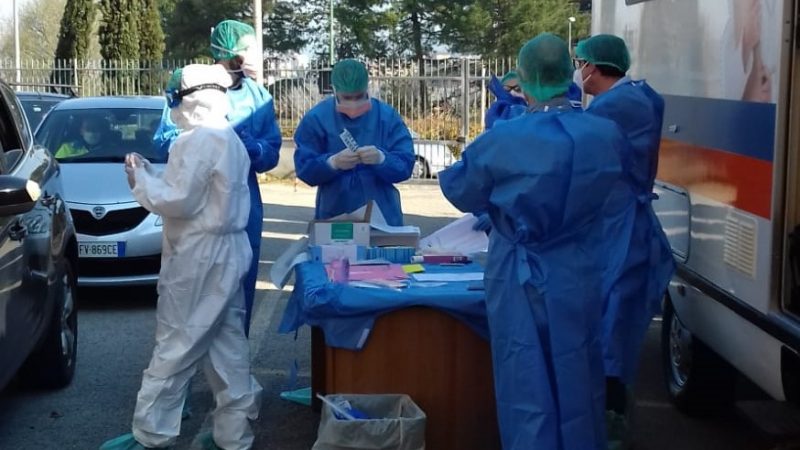 Regione Campania Covid-19, partono gli screening sierologici. De Luca: “Si comincia da Ariano Irpino”