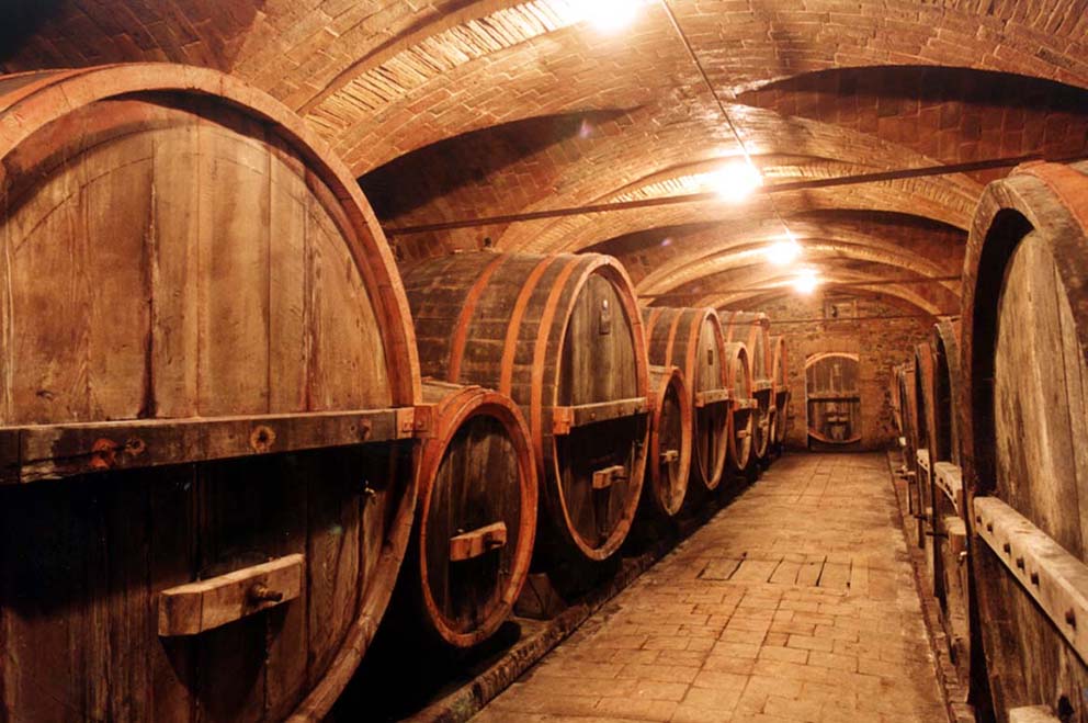 Vini: Coldiretti/Ixè, in crisi quattro cantine su dieci; serve liquidità