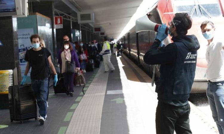 Rientri 7 maggio: 7 positivi al test rapido, nessun positivo a tampone su 2310 viaggiatori