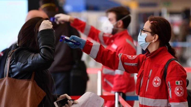 Covid-19, piano monitoraggio rientri: dispositivi di controllo e protezione alle Asl