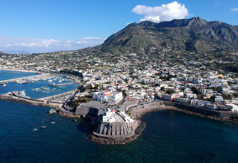 “Approdi d’Autore”, la serata finale a Forio