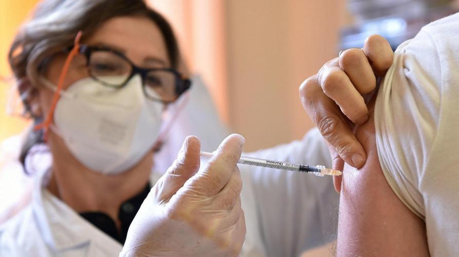 Avviso vaccinazioni anticovid19: possono vaccinarsi tutti i cittadini stranieri temporaneamente presenti sul territorio