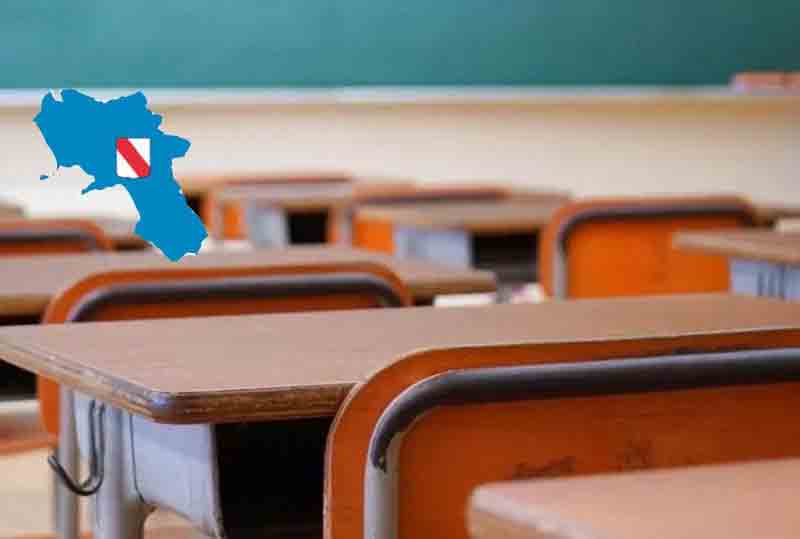 Aumentano i casi covid nelle scuole. De Luca insiste sui dati