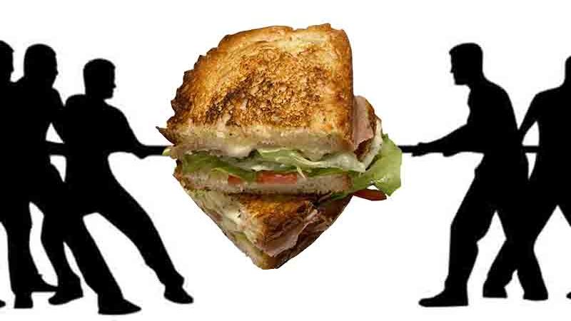 “Ci accontentiamo di un tozzo di ..panino”