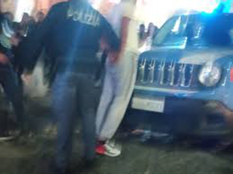 Polizia Napoli. Controlli nelle aree della “movida”