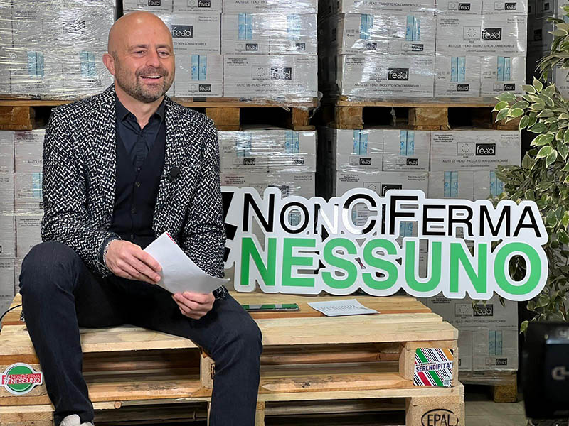 #NonCiFermaNessuno, riparte il tour motivazionale di Luca Abete