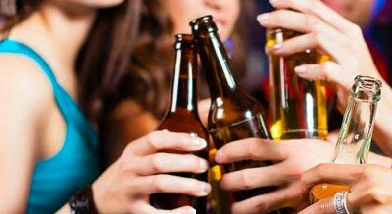 Pozzuoli, dal 18 marzo divieto di vendita e consumo di bevande in vetro in  pubblico