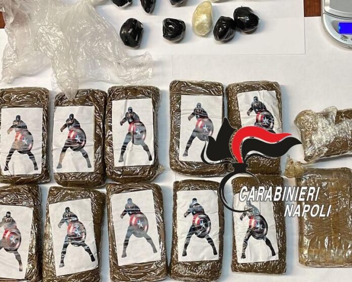 Maxi sequestro di hashish a Ischia
