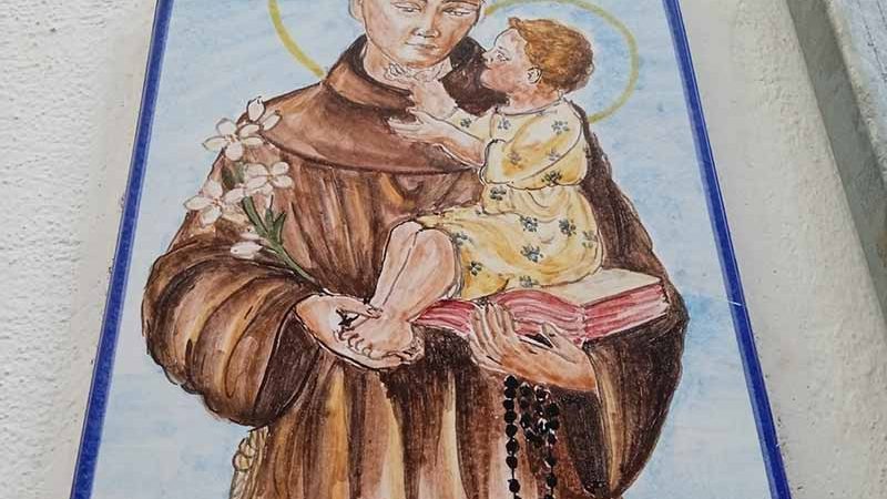 Forio, ladri di immagini sacre in azione