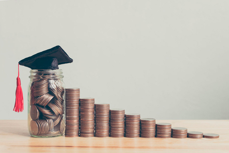 Borse di studio universitarie, si amplia la platea dei beneficiari. Stanziati 30 milioni in più