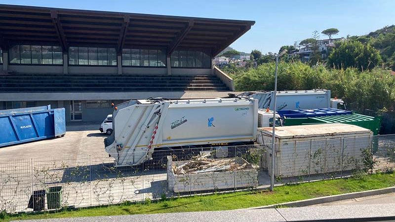 Mamma che puzza. Prigionieri in casa nostra