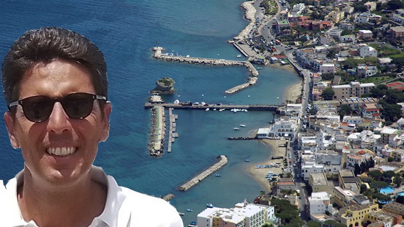 Il porto di Lacco Ameno “resta” nelle mani di Perrella. L’amministrazione Pascale “perde”, almeno per il momento