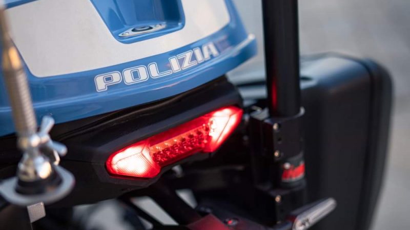 Polizia Ischia. Denunciata la proprietaria di un albergo per non aver registrato 8 ospiti