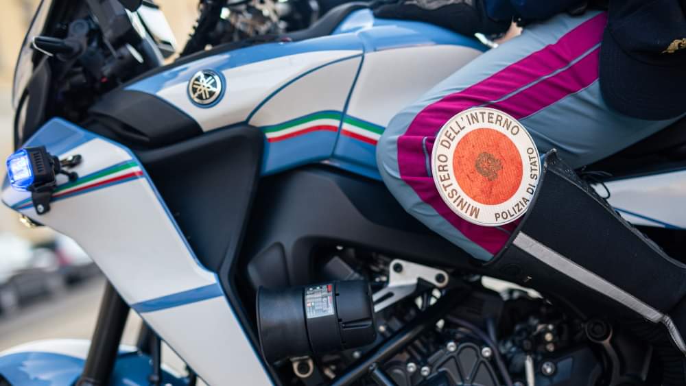 Ischia: minaccia un poliziotto intervenuto per sedare una lite. Denunciato