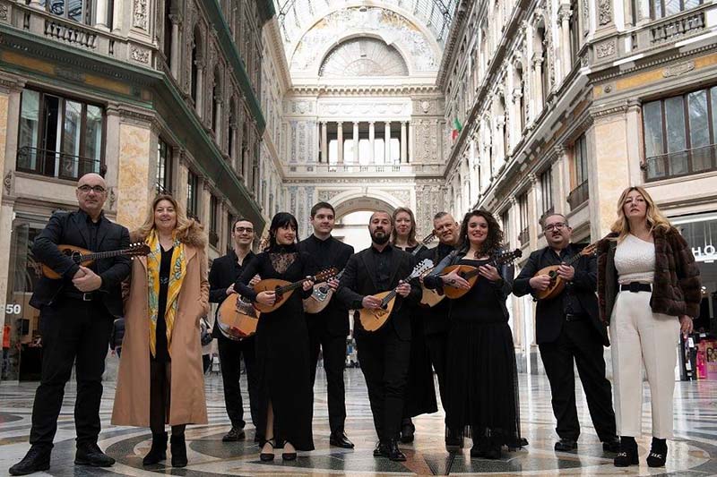 Amalfi, concerto al tramonto con l’Accademia Mandolinistica Napoletana