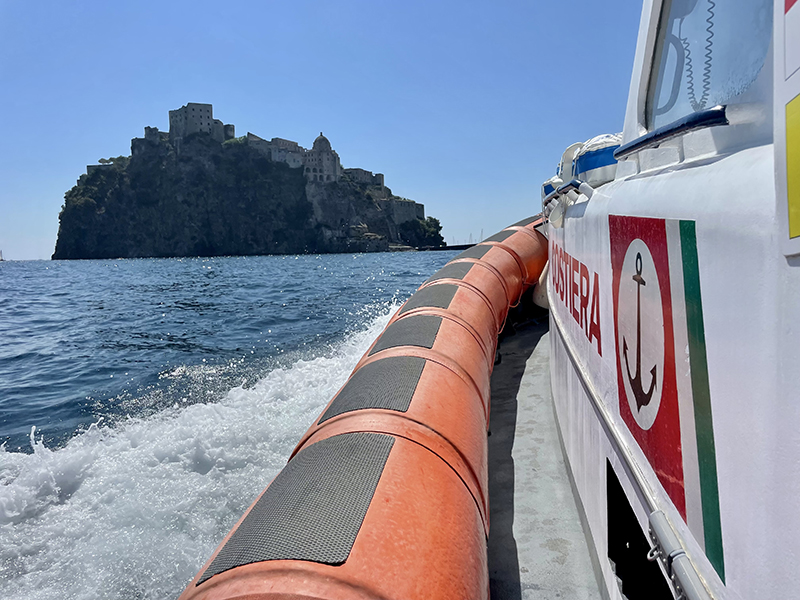Continuano gli arrivi sull’isola d’Ischia, questo ultimo fine settimana sono giunti 30.000 turisti