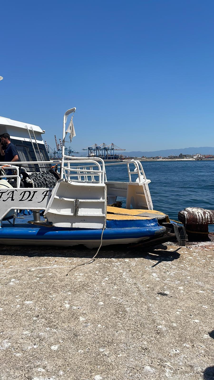 Feriti a bordo dell’aliscafo Alilauro. I soccorsi tardano ad arrivare