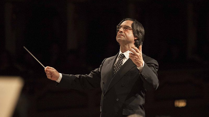 Riccardo Muti riceverà il Premio Faraglioni 2022 il 30 agosto nel Teatro del Grand Hotel Quisisana