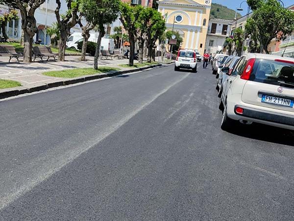 Barano. “Dovete pagare la tassa sui rifiuti” ma è una truffa