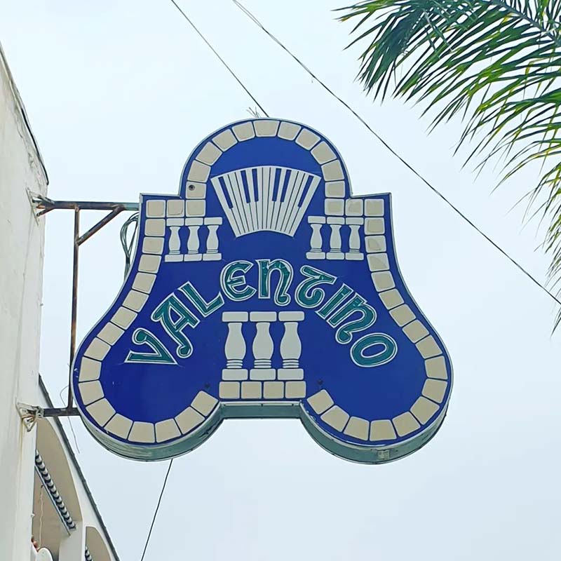 Ischia: il Questore di Napoli chiude il Valentino per 30 giorni