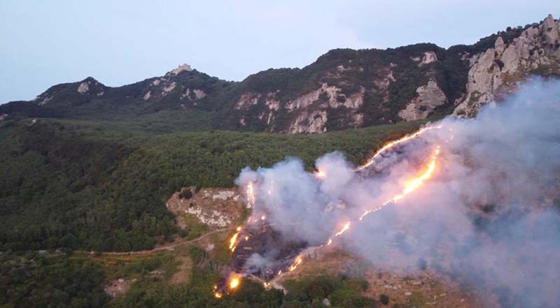 L’incendio di ieri ripreso con il drone “Hawk Drone 05” pilotato da Maurizio Bernocchi (video)