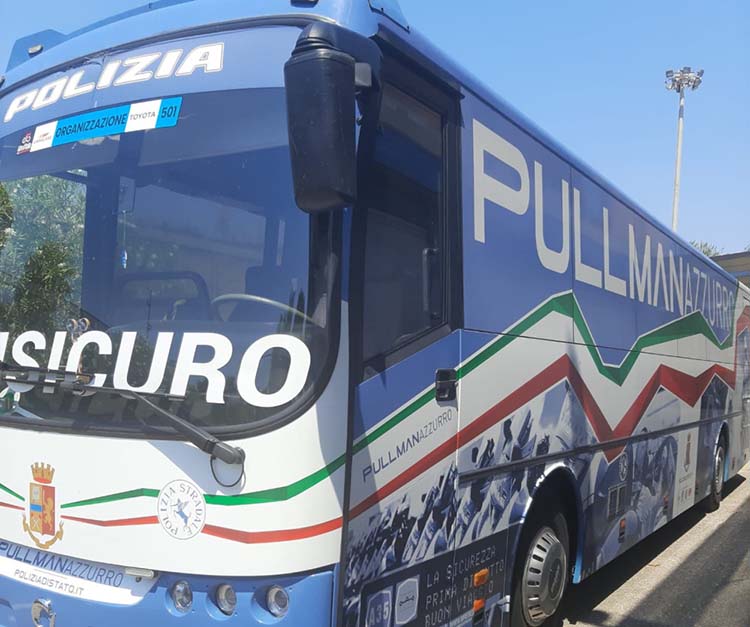 Sorrento: campagna di sicurezza Pullman Azzurro