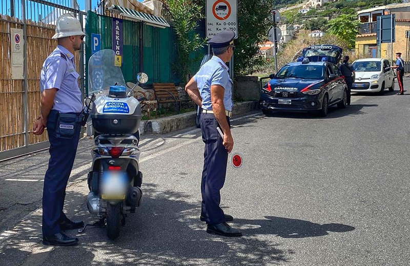 Amalfi, concorso per 2 Agenti di Polizia Municipale a tempo pieno e indeterminato