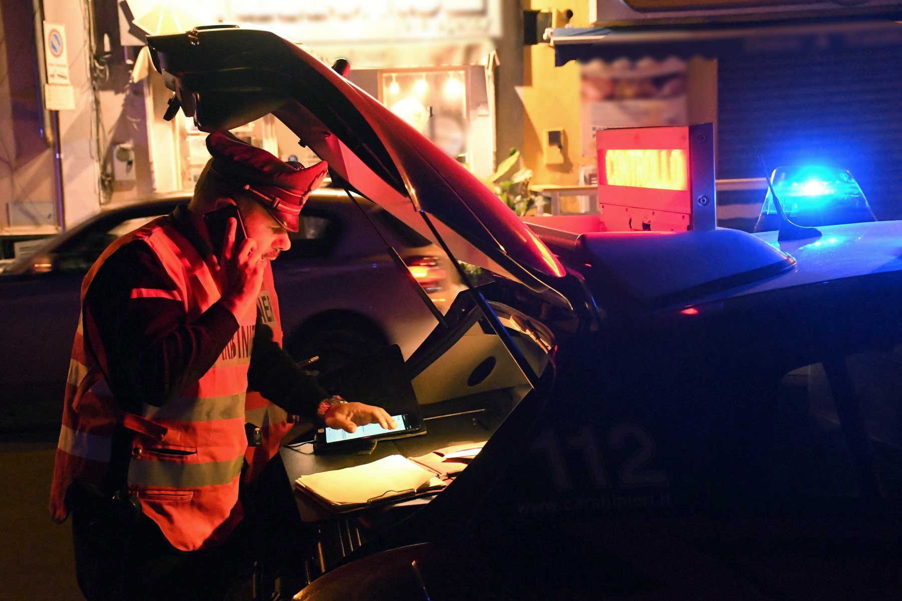 Ischia. Controlli dei Carabinieri. Nel bilancio una ragazza alla guida con tasso alcolemico elevatissimo