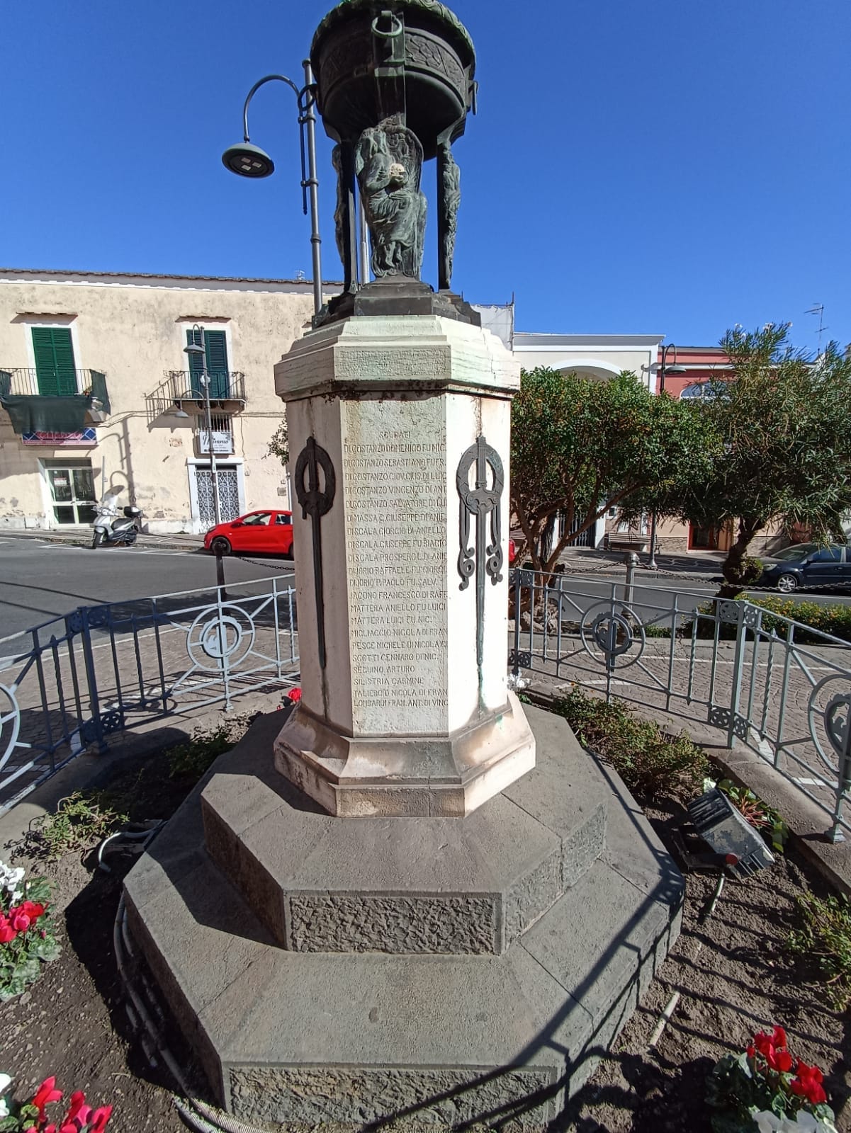 Barano, la storia del Monumento ai Caduti