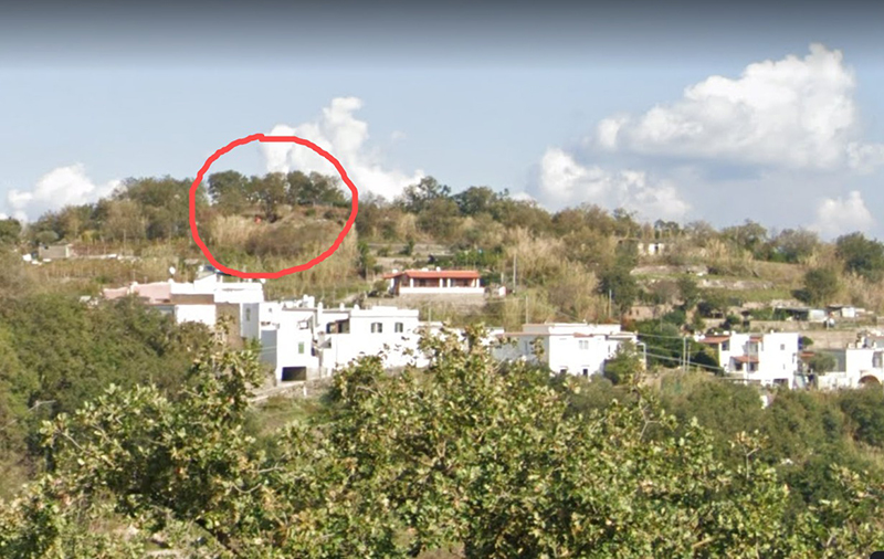 Barano, non si ferma l’abusivismo edilizio. Abbattimento per la moglie di un politico locale