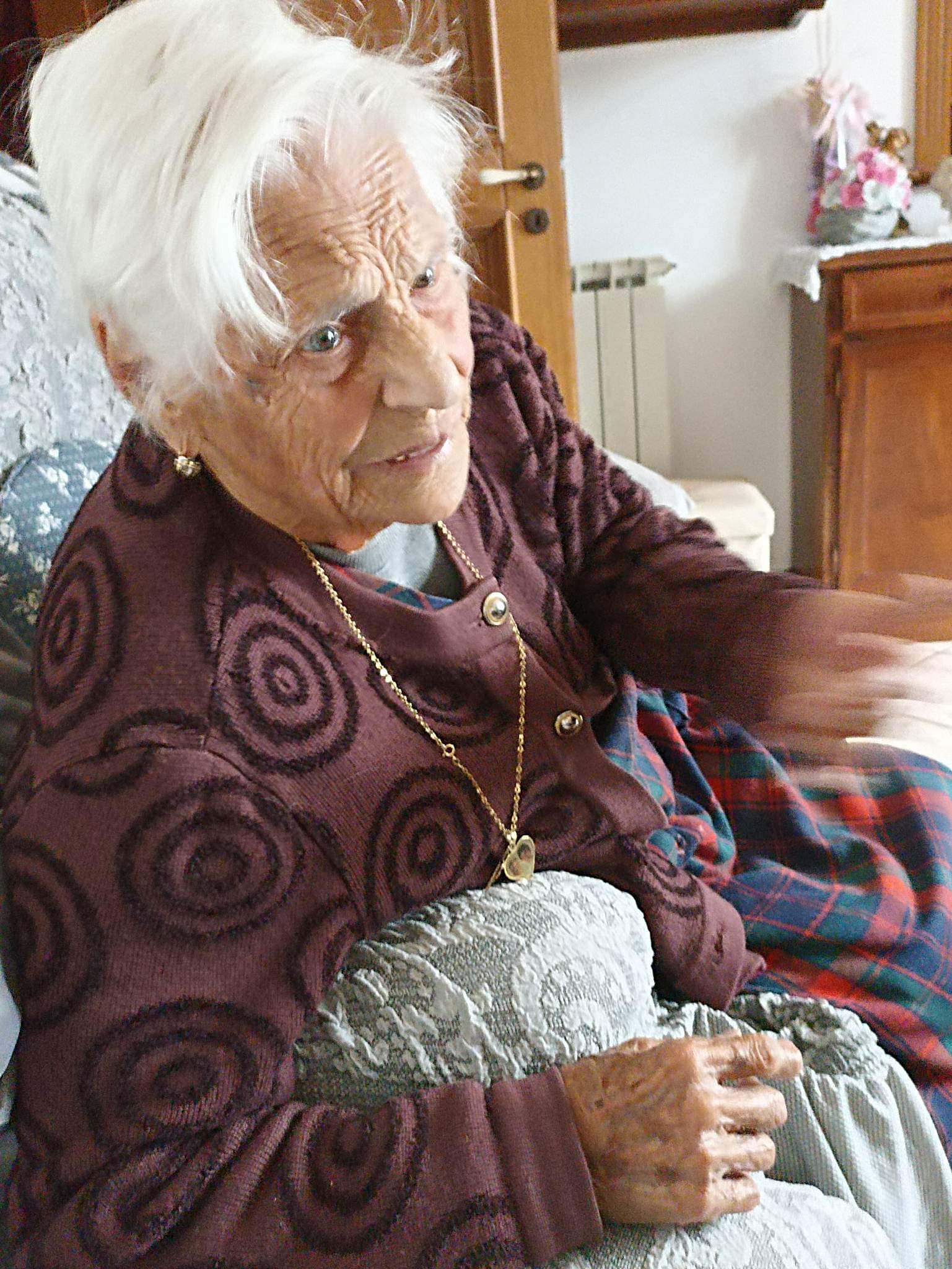 NONNA MARIA: 101 PRIMAVERE DI BONTÀ