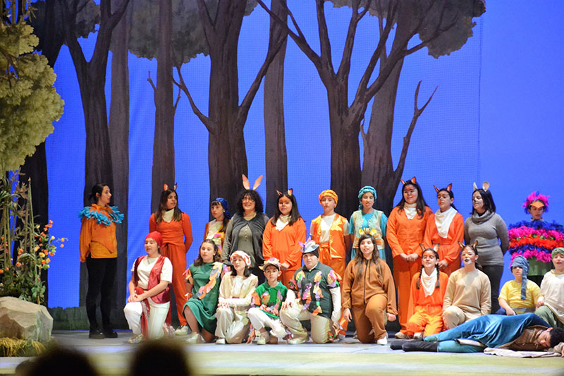 Teatro San Carlo. Grande successo per i ragazzi del coro di Forio
