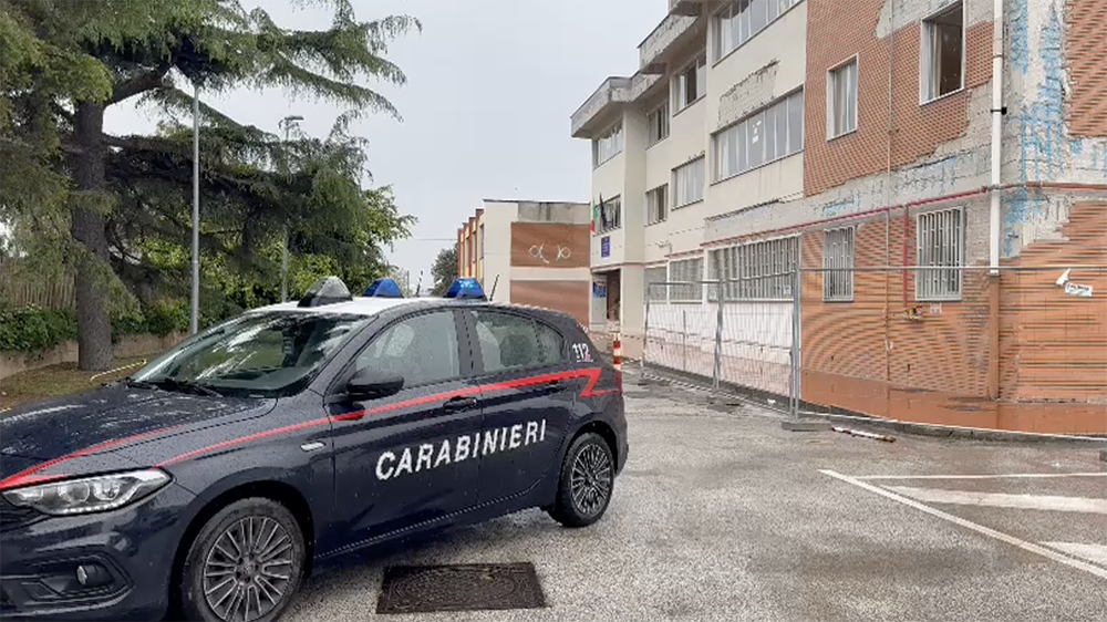 POZZUOLI. Lotta alla dispersione scolastica. Carabinieri denunciano 105 persone per 65 minorenni