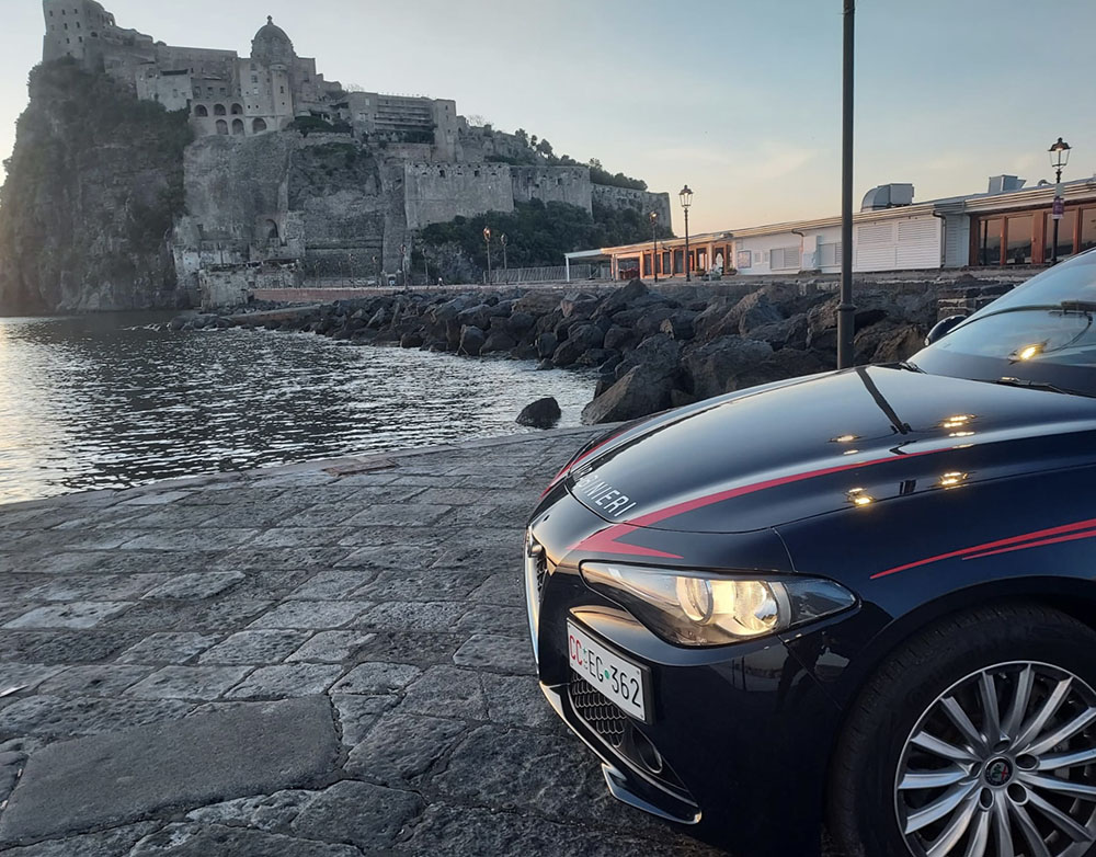 Controlli dei Carabinieri sull’isola d’Ischia