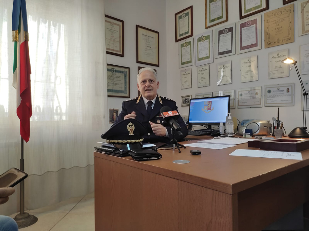 Ischia: rapinano una coppia di anziani. Arrestati
