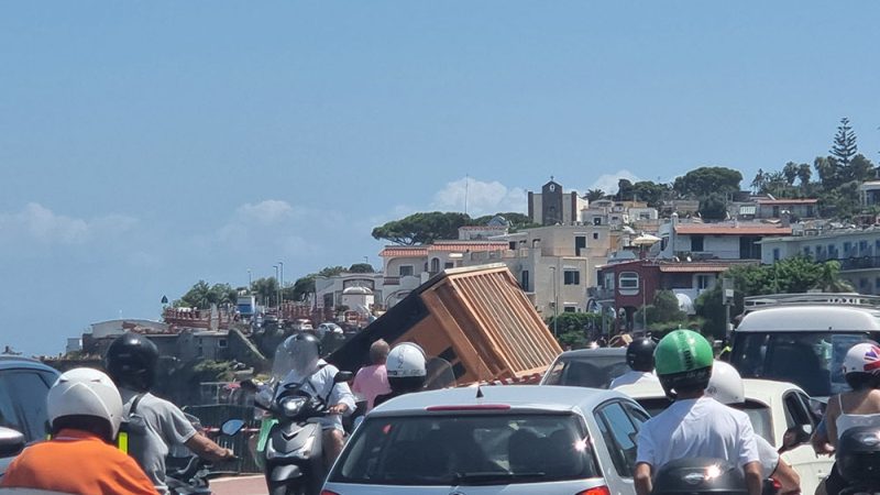 GIOSI FERRANDINO: “FARE PIENA LUCE SULL’INCIDENTE DEL MEZZO D’OPERA DI STAMATTINA”