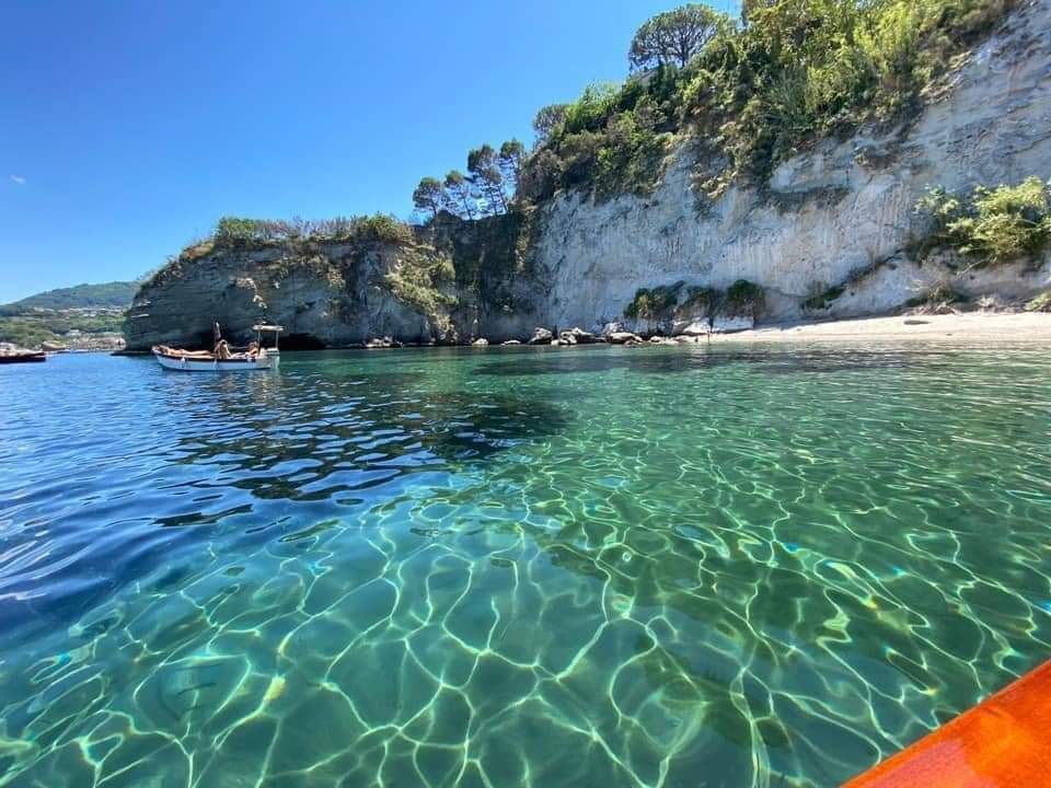 Laguna blu a Lacco Ameno