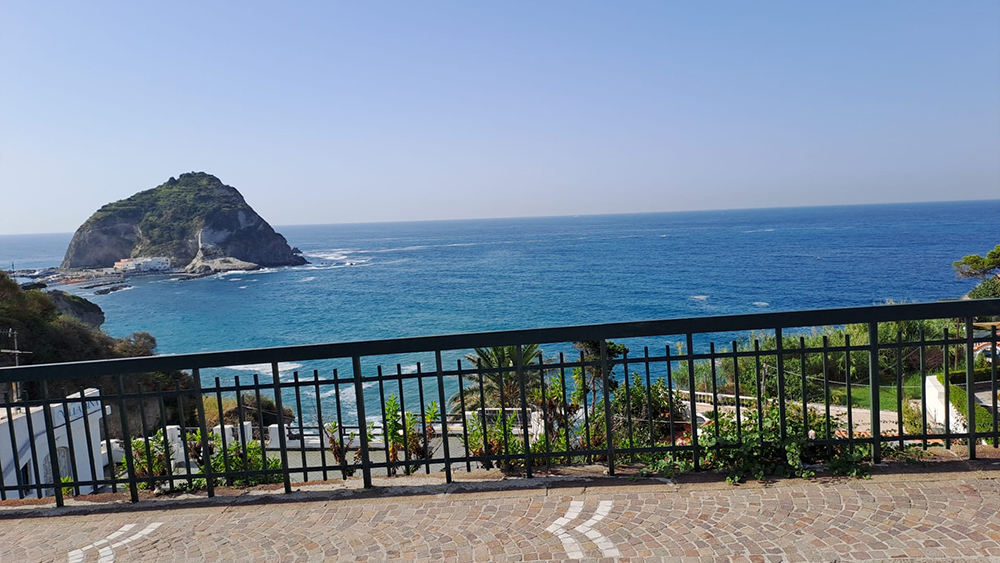 L’ isola d’Ischia e la depurazione che non c’è (video)