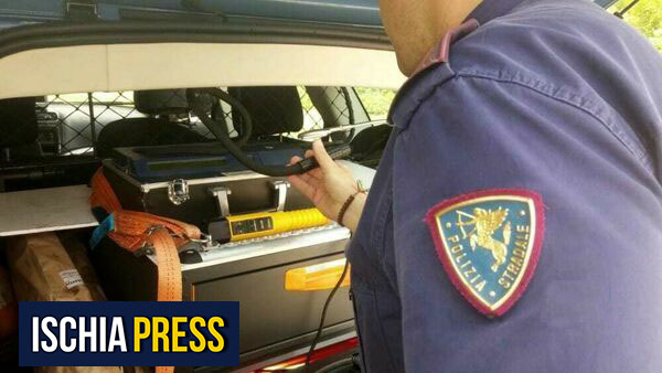ISCHIA: SERVIZI DI CONTRASTO ALLA GUIDA IN STATO DI EBREZZA ALCOLICA E SOTTO L’EFFETTO DI SOSTANZE STUPEFACENTI