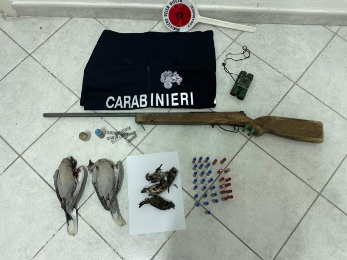 BRACCONIERE SCOPERTO DAI CARABINIERI, LI MINACCIA, ARRESTATO